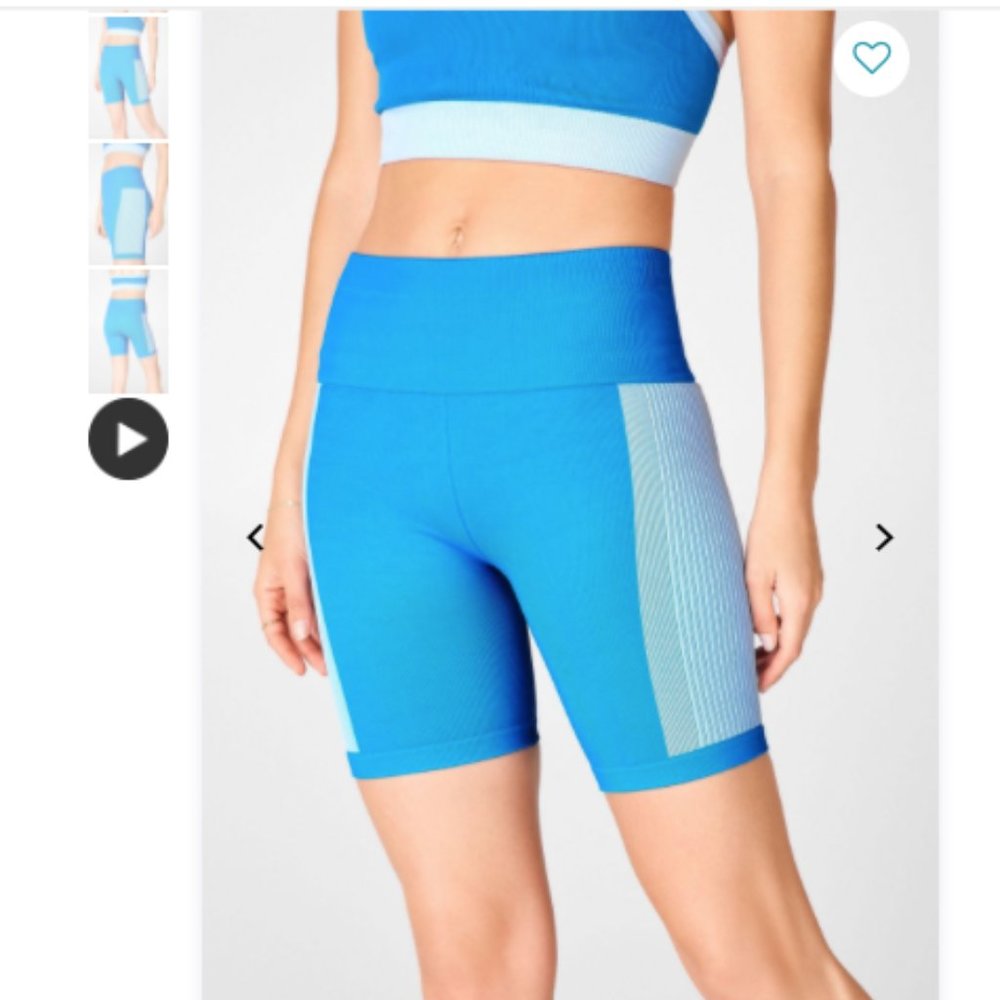 Fabletics High-Waisted Seamless Ribbed Short 7"